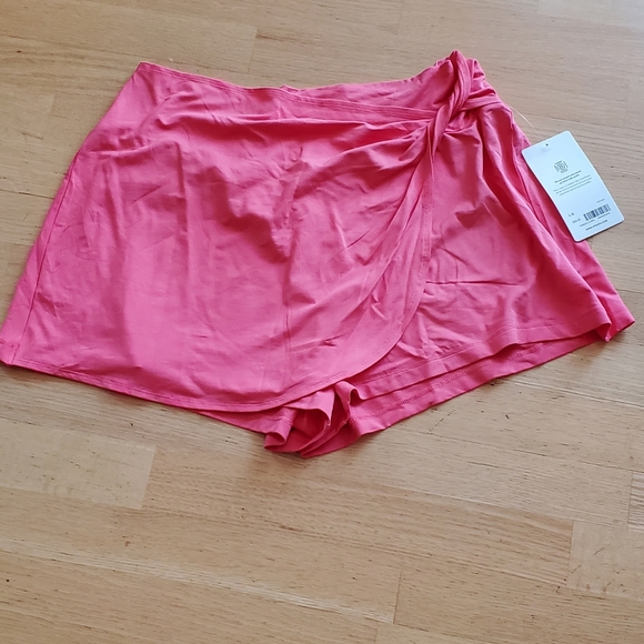 NEW! Athleta Release Skort - Picture 4 of 8